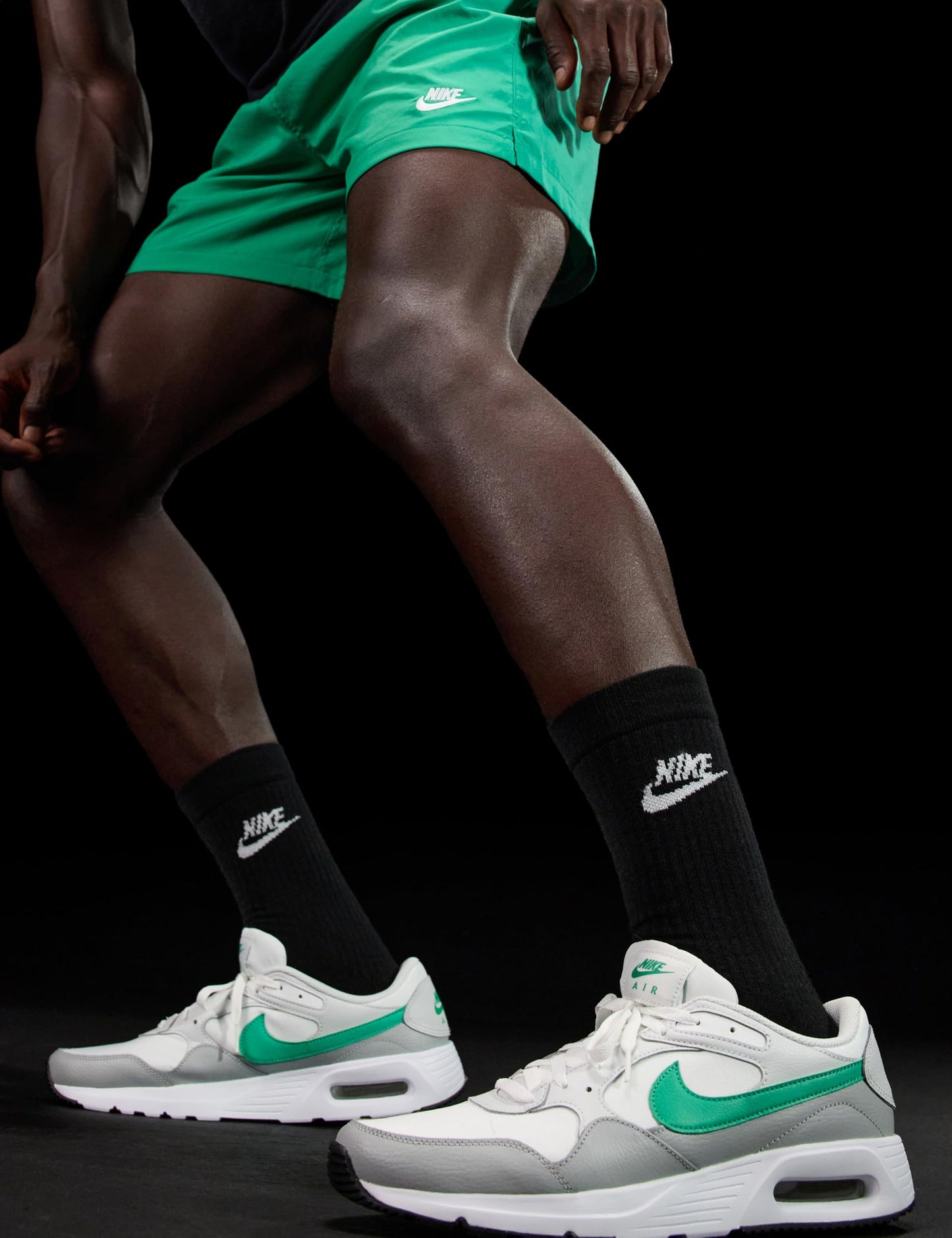 Nike Men's Air Max SC Shoes, Summit White/Stadium Green-Photon Dust, 12