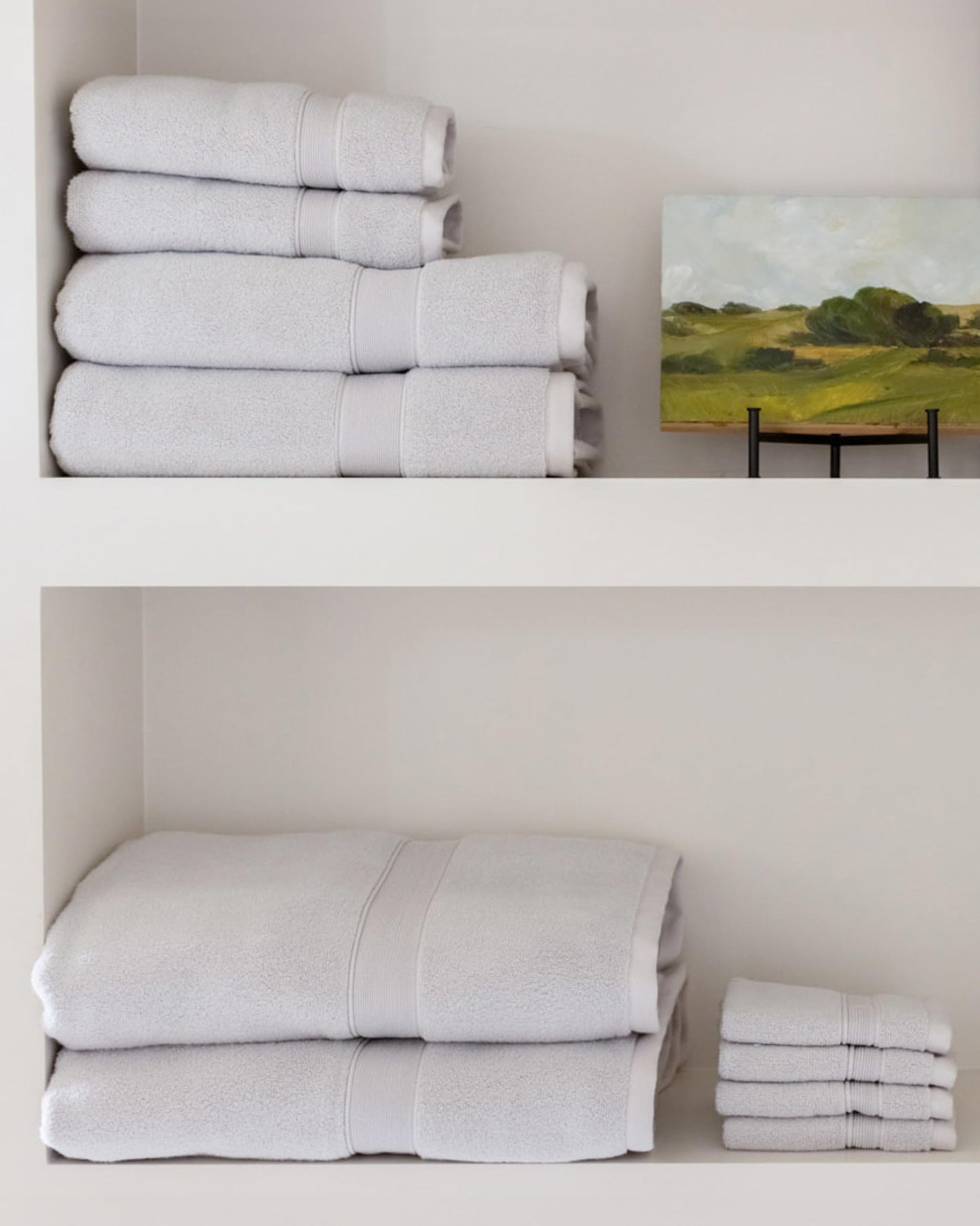 Cozy Earth Complete Luxe Bath Bundle - 60% Cotton 40% Viscose from Bamboo - Quick Dry & Plush Cotton Bath Towel Set - 4 Washcloths, 2 Hand Towels, 2 Bath Towels, 2 Bath Sheets - Light Grey