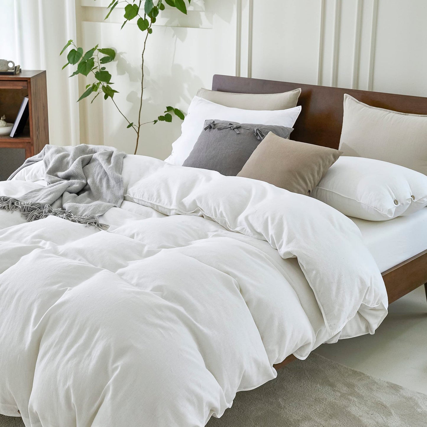 EVERLY 100% Pure Linen Duvet Cover Set Oversized King Size 120X98Inch 3pcs (1 Duvet Cover,2 Pillowcases) Soft and Breathable for All Season with Coconut Button Closure,Suitable for Hot Sleepers-White