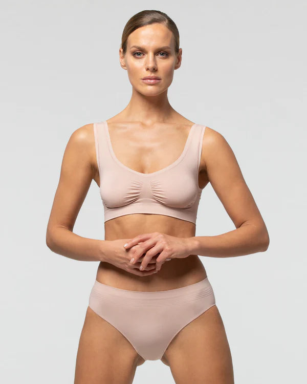 basics Anatomic Seamless Wide Strap Bra -Soft microfiber Quality - MADE IN ITALY