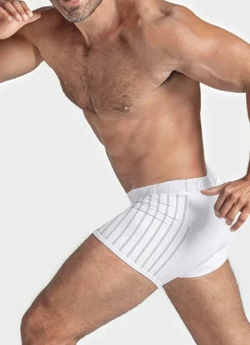 bulge brief boxer