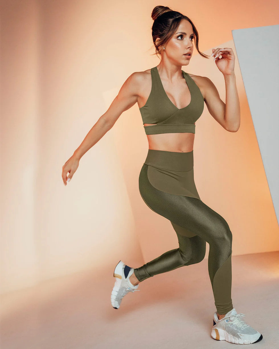 Active Leggings  by Silvy Araujo