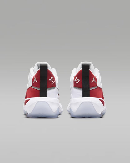 Jordan Max Aura 7 Men's Shoes (HQ2091-106, White/White-Gym Red-Black) (White/White Gym Red/Black, US Footwear Size System, Adult, Men, Numeric, Medium, 9.5)