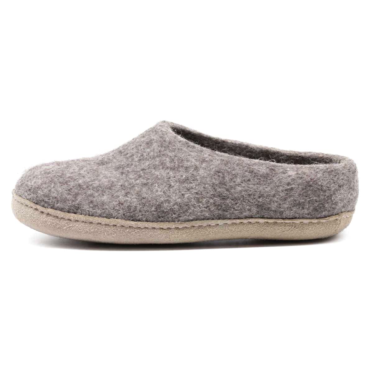 Nootkas Felted Merino Wool 'Newport' House Shoes for Men and Women – Cozy Indoor Slippers with Natural Temperature Regulation (Heather/Tan, W: 8.5-9 / M: 6-6.5)