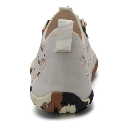 WateLves Water Shoes Men Women Barefoot Quick-Dry Aqua Sock Outdoor Athletic Sport Shoes Kayaking Boating Hiking Surfing(Brown,42)