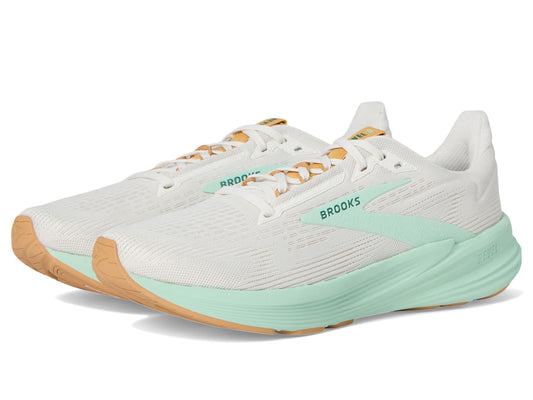 Brooks Women's Revel 8 Coconut/Taffy/Honeydew 9 Medium