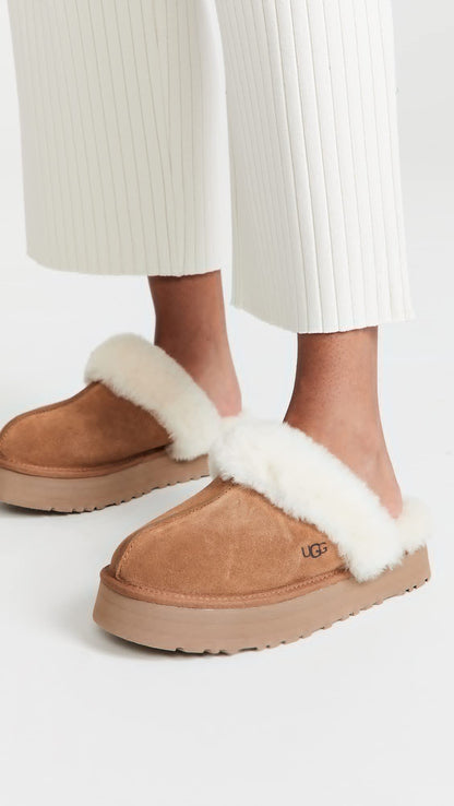 UGG Women's Disquette Slipper, Chestnut, 9