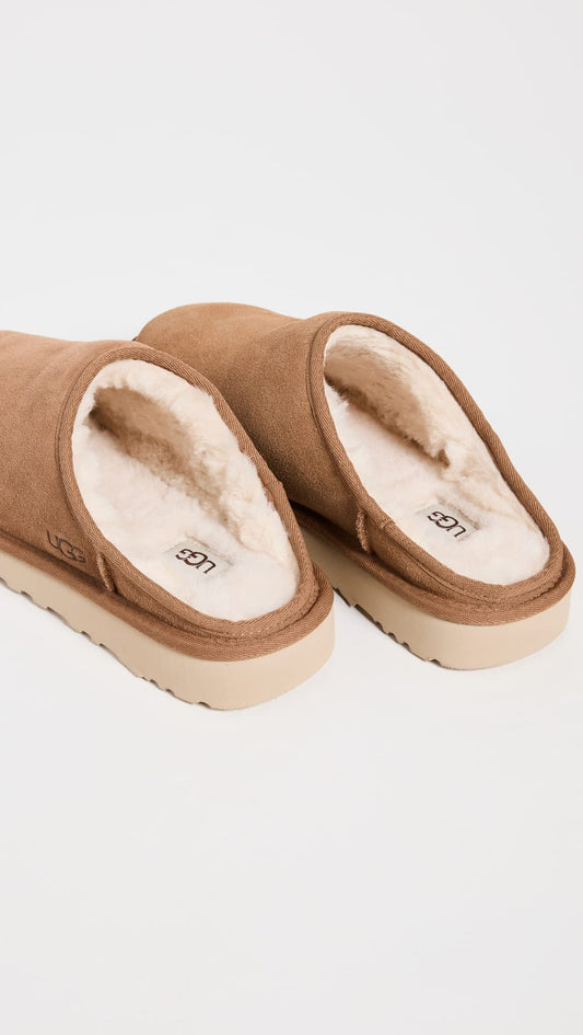 UGG Men's Classic Slip-On Slipper, Chestnut, 11