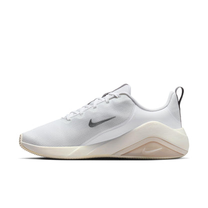 Nike Women's Bella 7 Training/Workout Shoes, White/Multi-Color-Sail-Pencil Point, 9