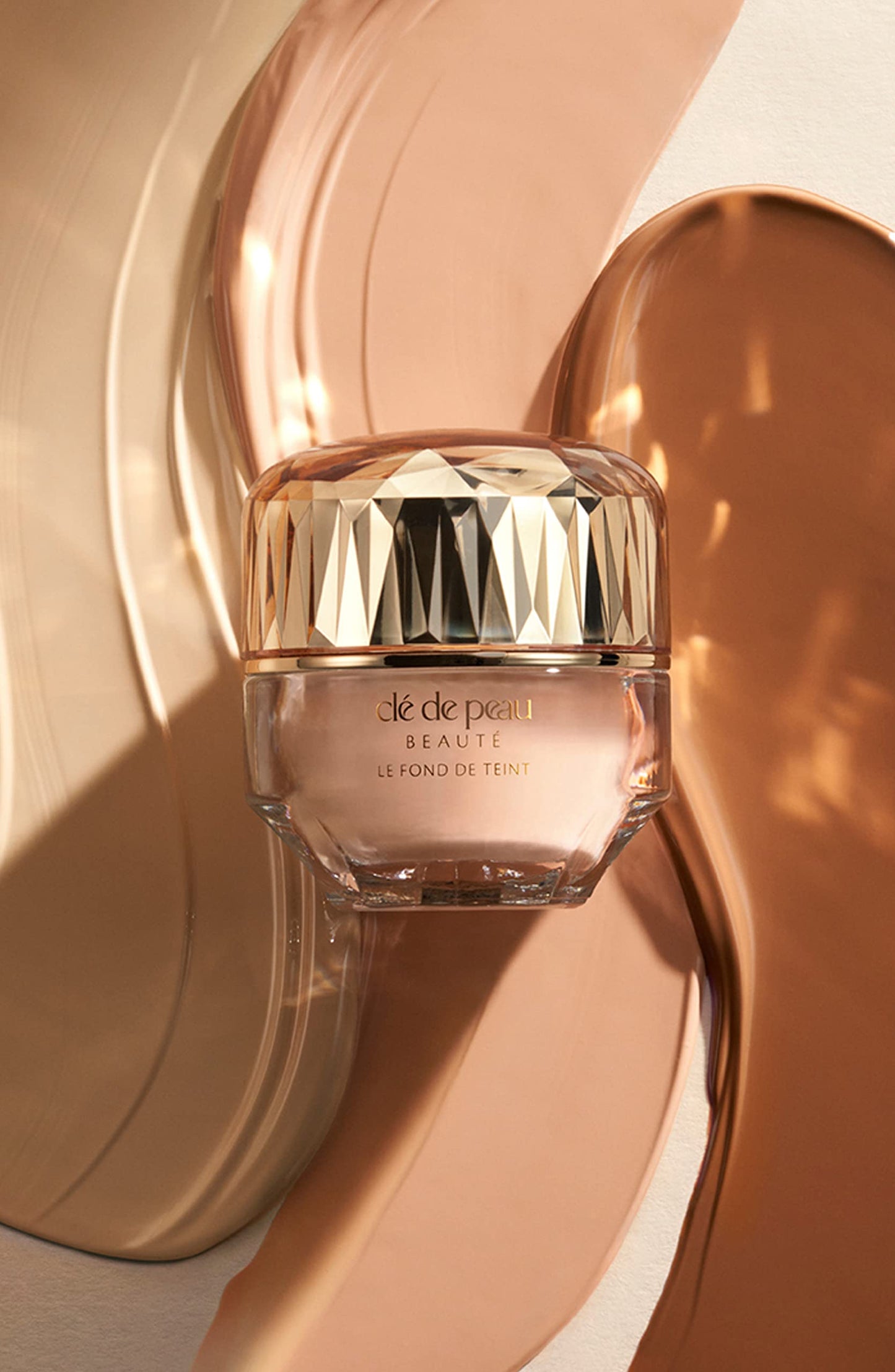Clé De Peau Beauté, The Foundation SPF 22, 1 Fl Oz, B50 Tan Beige