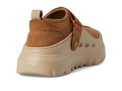 UGG Men's Peakmod LowCut Shoe, Chestnut, 11