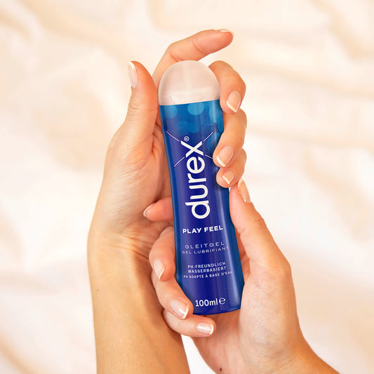 Durex Play Feel Gleitgel – Wasserbasiertes Gleitmittel für angenehme Gleitfähigkeit, sanft & pH-freundlich – 100 ml (1 x 100 ml)