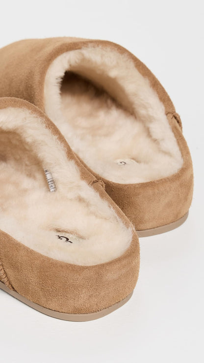 UGG Women's Elea Slip On Slipper, Chestnut, 9