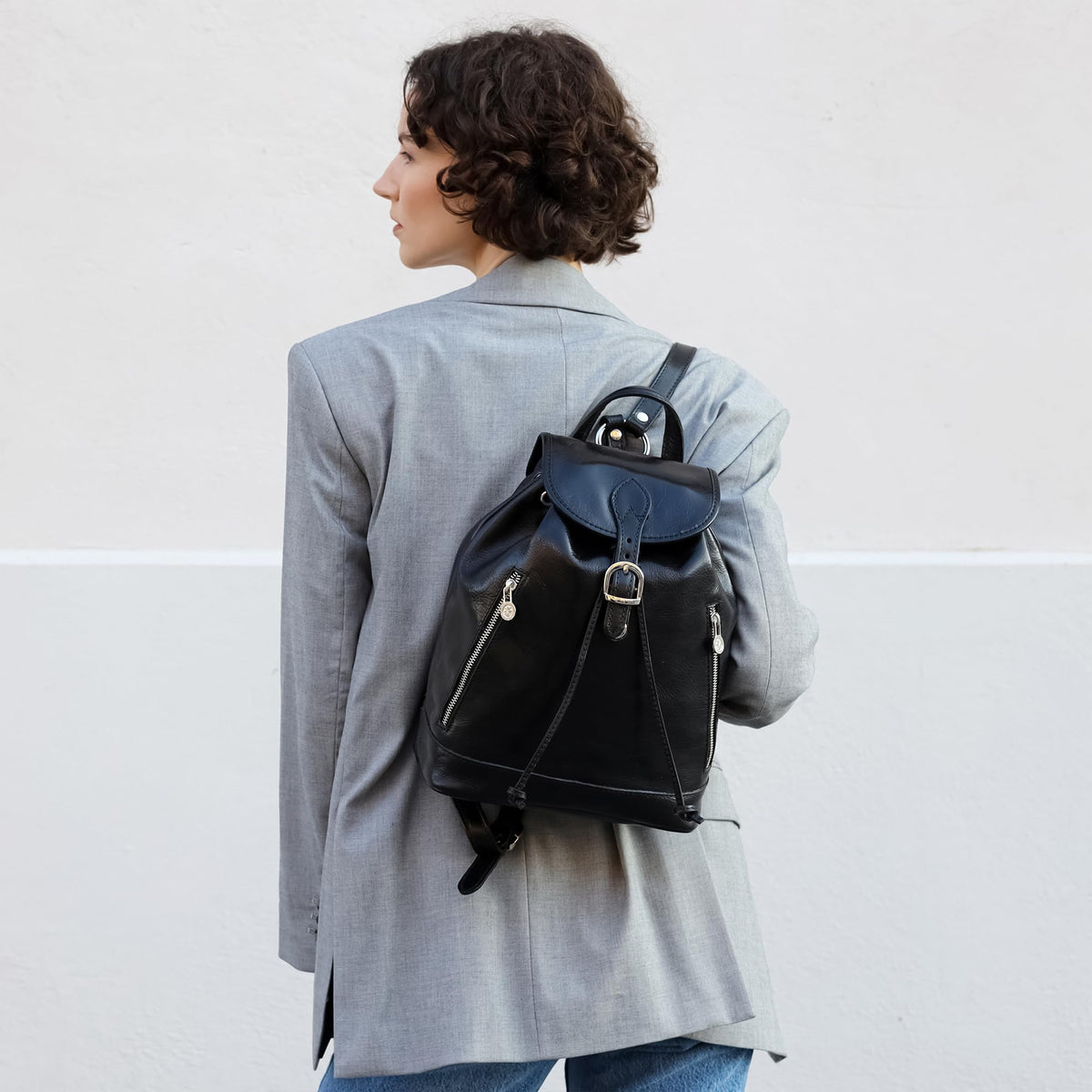 Time Resistance Ladies Leather Backpack - Small Business Casual Fashion Backpack for Women (Black)