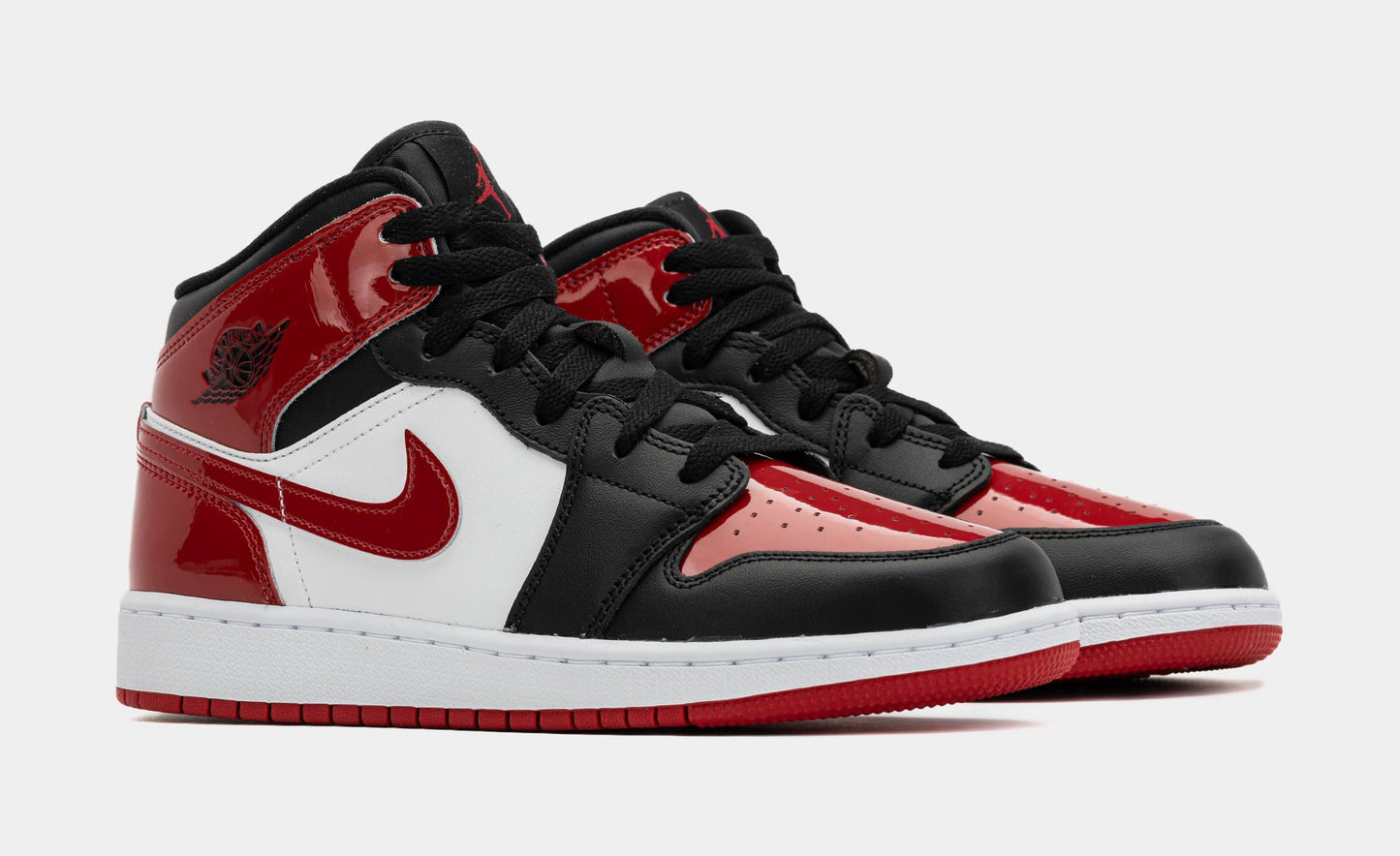 Air Jordan 1 Mid SE Grade School Lifestyle Shoes (Black/Varsity Red/White) Size 5.5