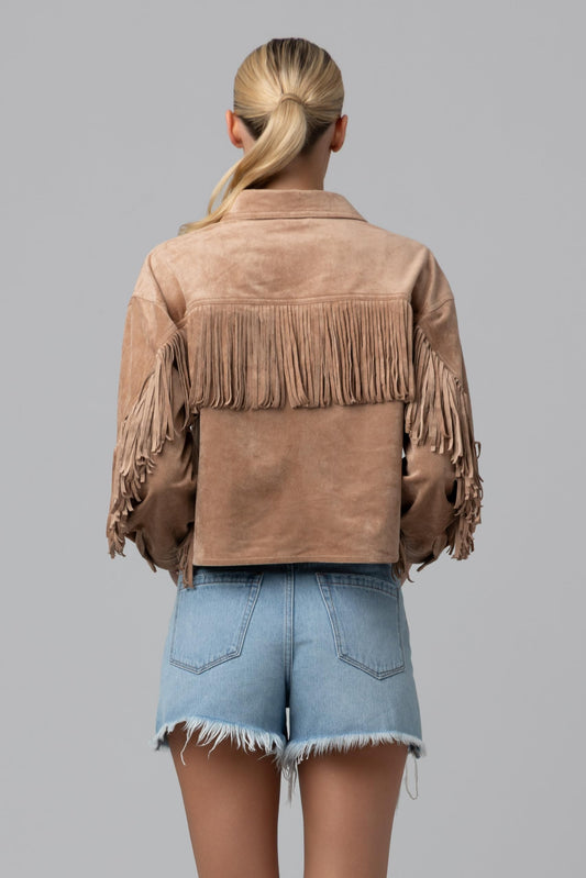 [BLANKNYC] WOMEN'S FAUX SUEDE FRINGE JACKET, MAPLE SUGAR, MEDIUM