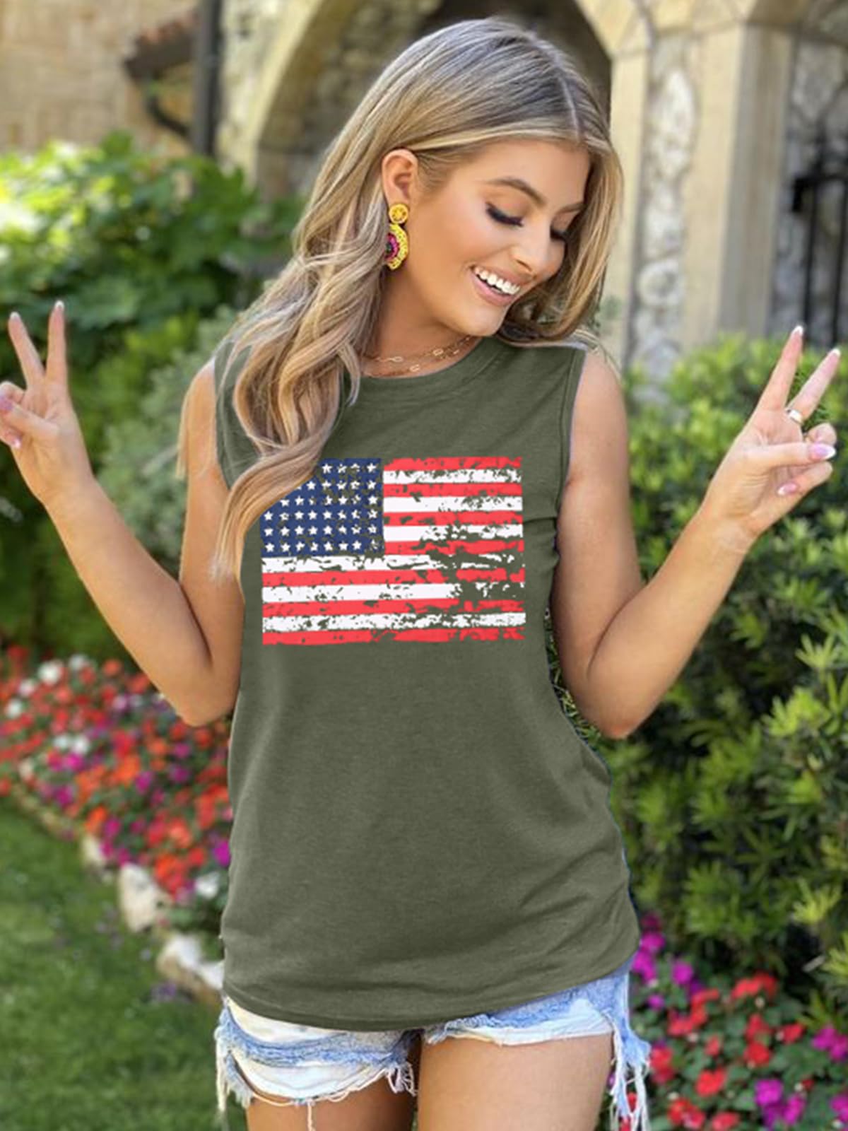 FAYALEQ American Flag Print Tank Tops Women USA Stars Stripes Patriotic T Shirt Summer Loose Vest Tees (S, Army Green)