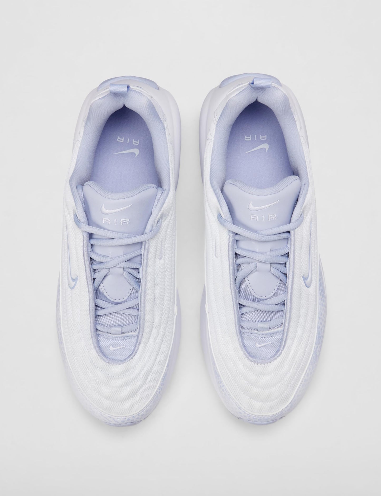 Nike Women's Air Max Portal SE Lifestyle Shoes, Ghost/White, 5