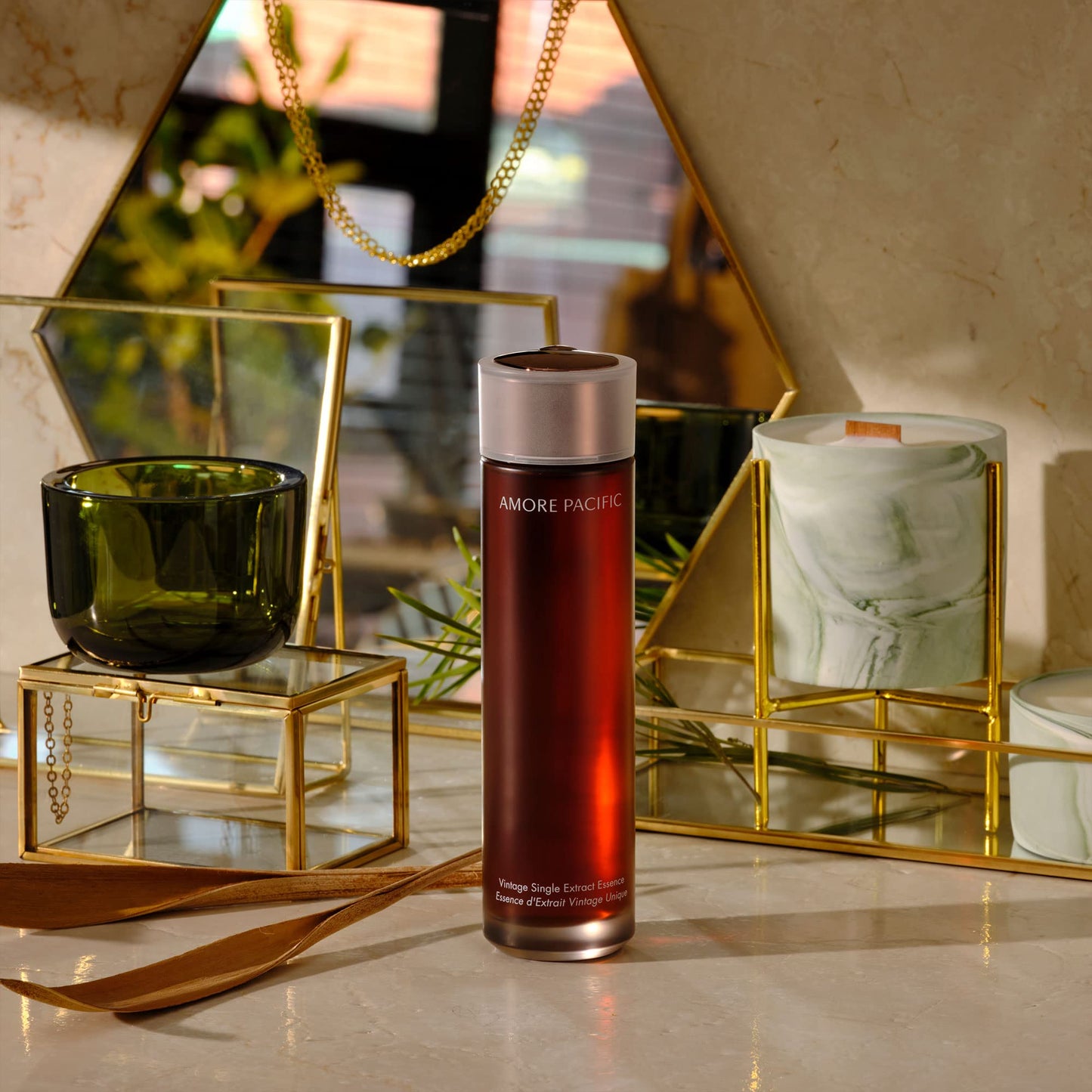 AMOREPACIFIC Vintage Single Extract Essence | Anti-Aging Korean Antioxidant Green Tea Face Serum, Boosts Hydration & Radiance, 5.0 Fl Oz