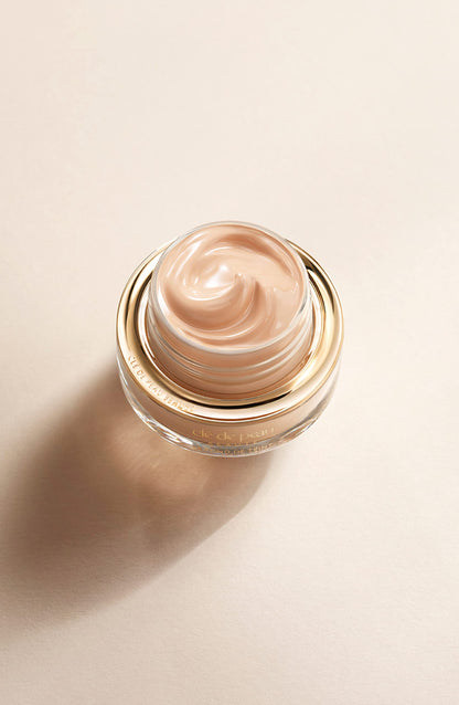Clé De Peau Beauté, The Foundation SPF 22, 1 Fl Oz, I10 Very Light Ivory