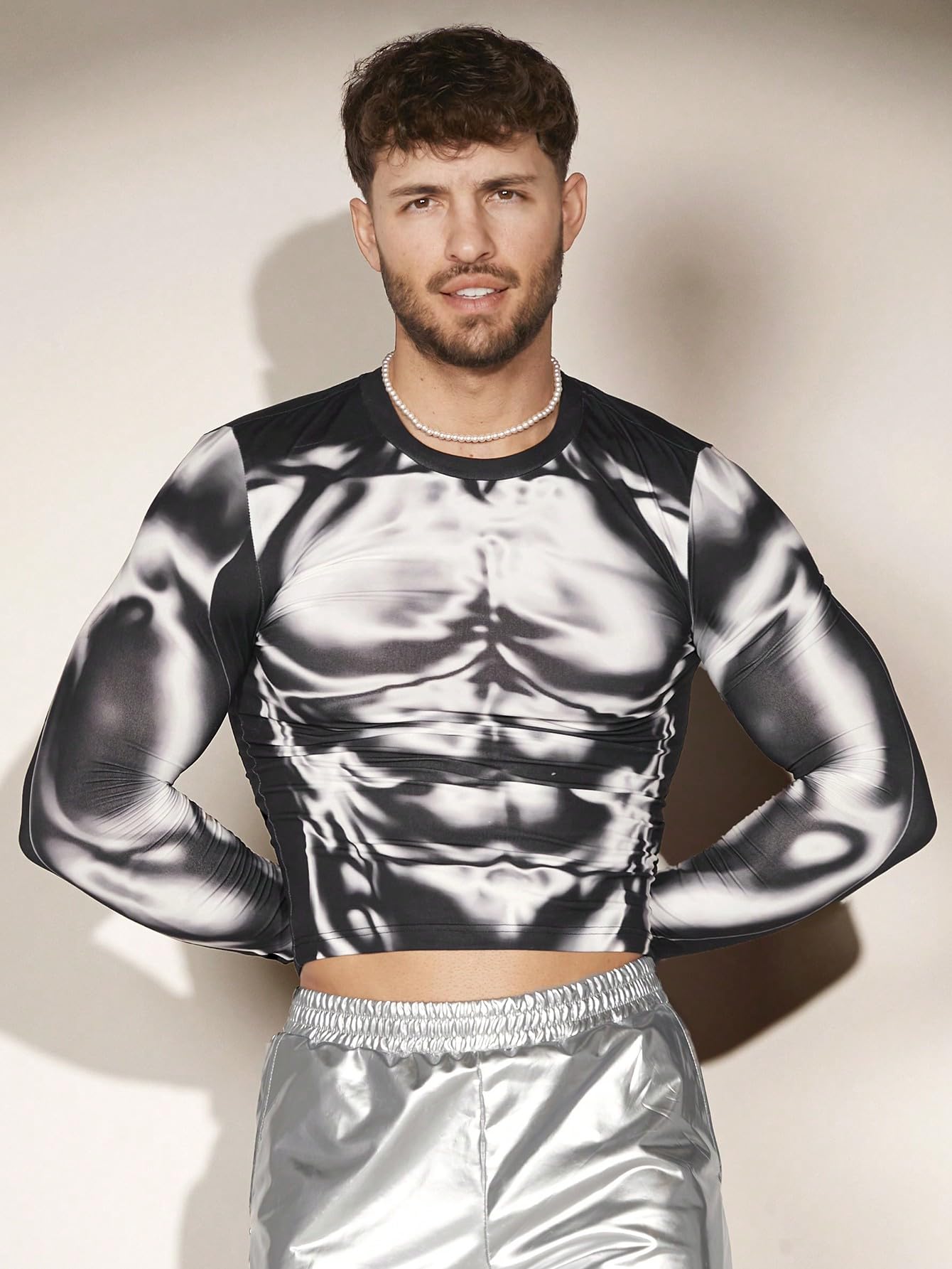 GORGLITTER Men's Body Print Crop T Shirt Long Sleeve Crewneck Tee Shirts Top Black and White Small