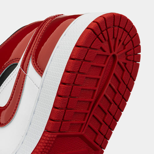 Air Jordan 1 Mid SE Grade School Lifestyle Shoes (Black/Varsity Red/White) Size 5.5