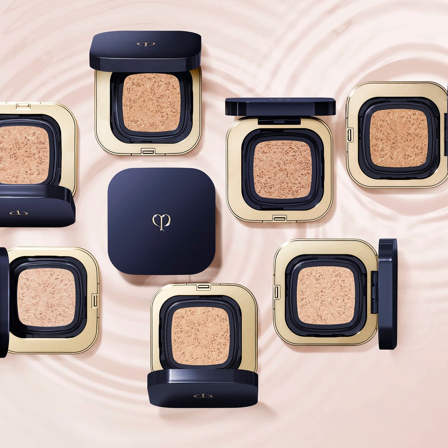 Clé de Peau Beauté, Radiant Cushion Foundation Dewy Refill, Light Ocher