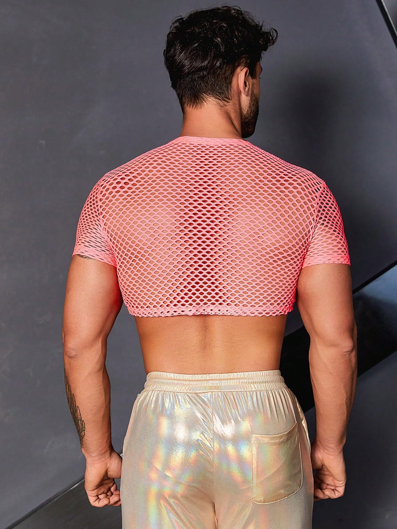 WDIRARA Men's Fishnet Mesh Tee Shirt Round Neck Short Sleeve Crop Top Hot Pink M