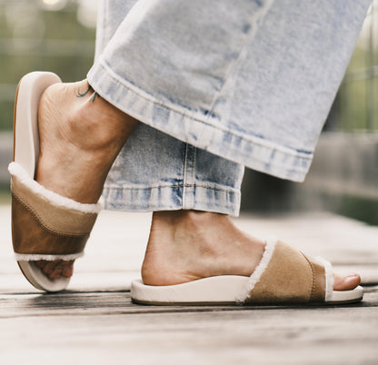 OLUKAI Ho'ala Slide Women's Leather Sandals, Premium Materials & Suede Details, Sheepskin Shearling & Durable Sole, All-Day Comfort & Wear, 9, Tan/Puka
