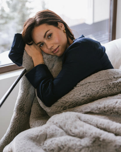Cozy Earth Cuddle Blanket - Faux Fur Ultra-Soft Luxury Throw Blanket - Thick & Cozy Oversized Design for Lounging or Sharing - Machine Washable - Oversize Throw 80" x 60" Dove Grey