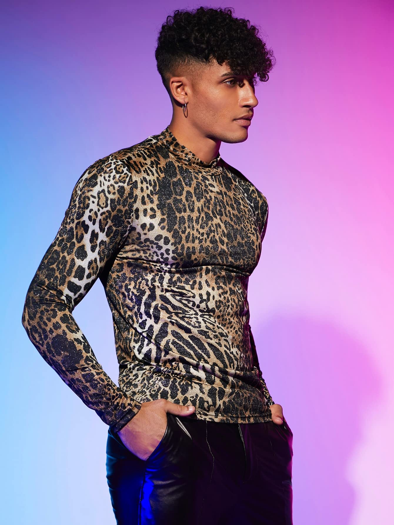 WDIRARA Men's Leopard Animal Print Mock Neck Long Sleeve Fitted Party Club Top Shirt Black and Brown L