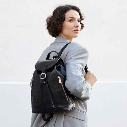 Time Resistance Ladies Leather Backpack - Small Business Casual Fashion Backpack for Women (Black)