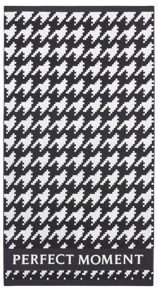 Perfect Moment, Verdella Beach Towel, OS, Houndstooth