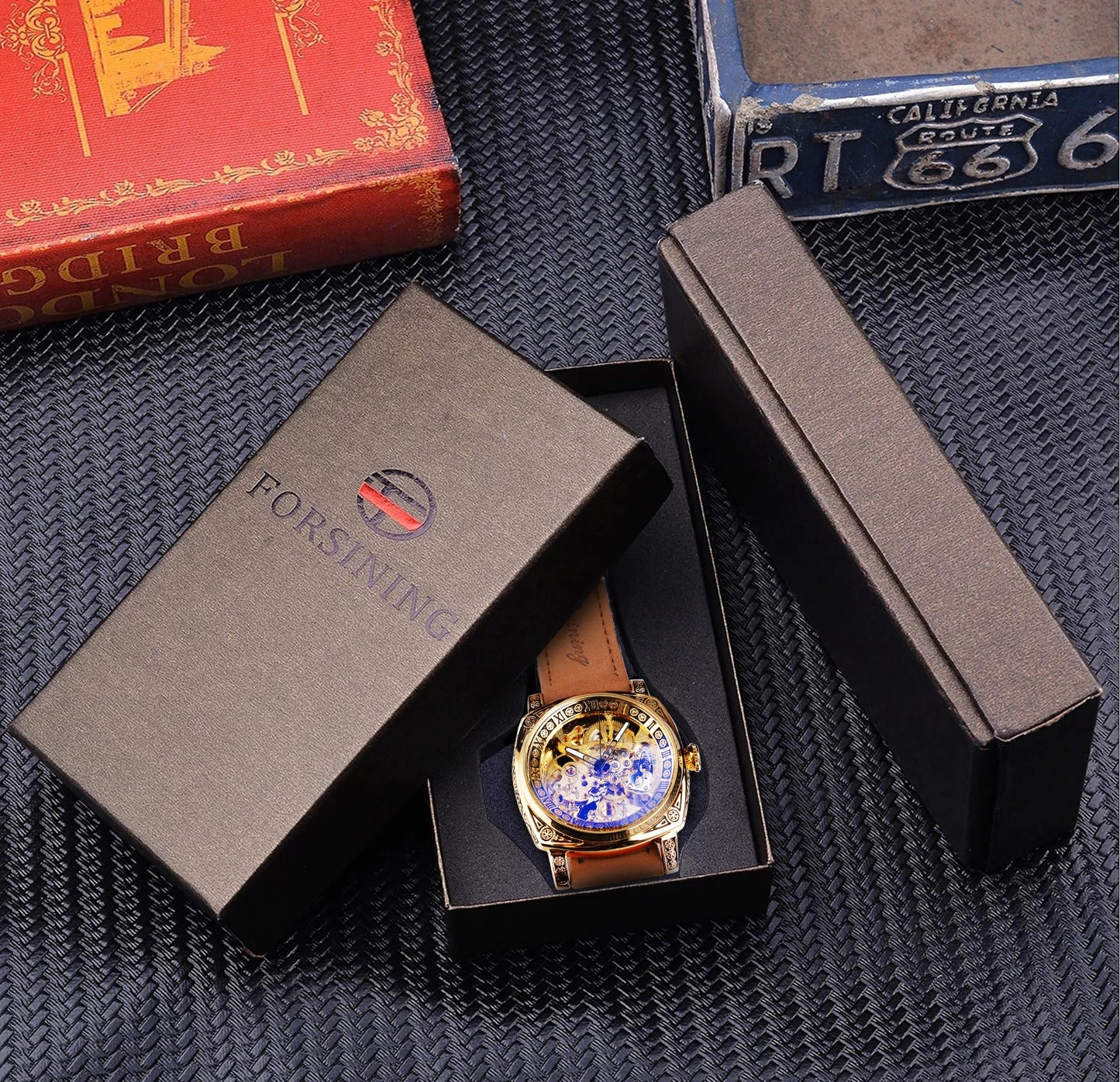 FORSINING Watches for Man, Square Retro Mechanical Watch Self-Wind Carved, Skeleton Automatic Watches Vintage Leather Strap Wristwatch