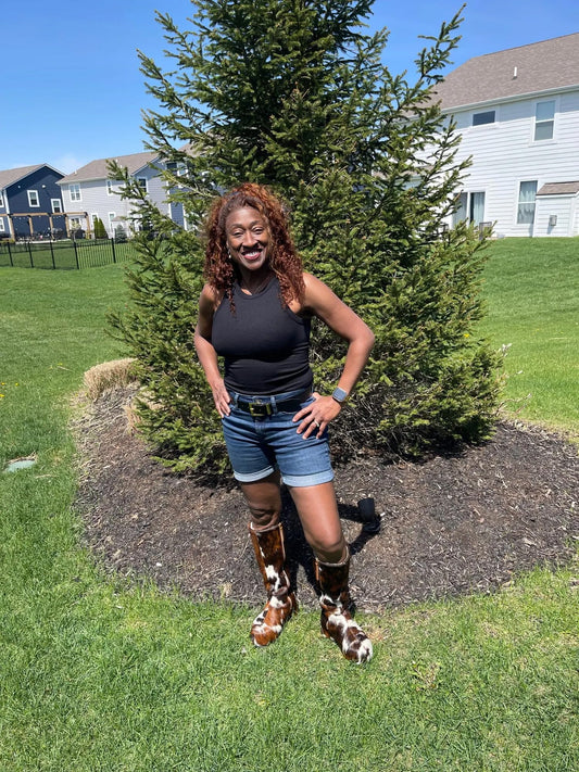 XOBZJH Women’s Wide Calf Cowgirl Boots – Handmade Knee-High Country Cowboy Winter Boots with Genuine Calf Hair, Shearling Lining & Platform Sole, Retro Western Style