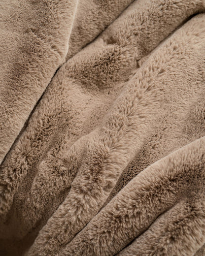 Cozy Earth Cuddle Blanket, Faux Fur Ultra-Soft Luxury Throw Blanket